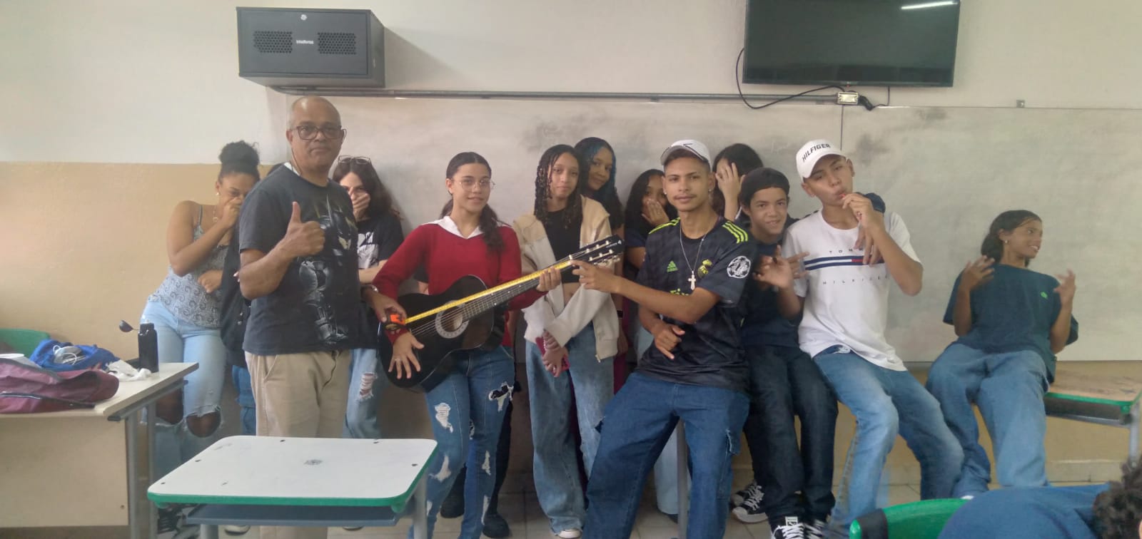 Exemplo De Aula Interdisciplinar De Portugues E Matematica Com Musica